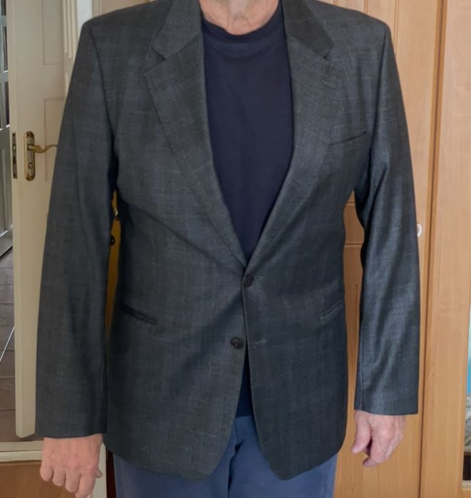 Мужские строгие костюмы