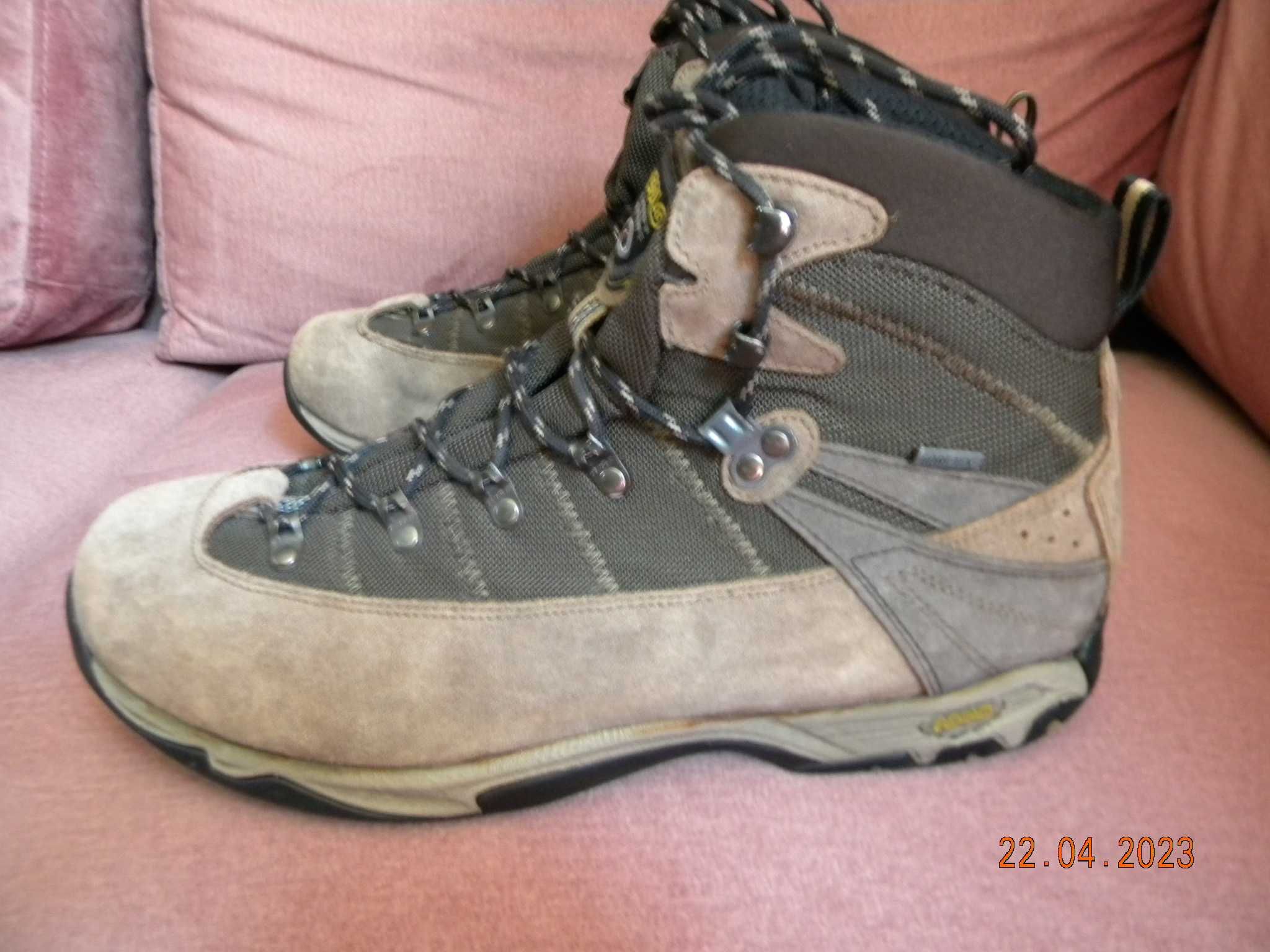 Buty trekkingowe   firmy Asolo GTX rozmiar 46,wkładka 30 cm wysokie