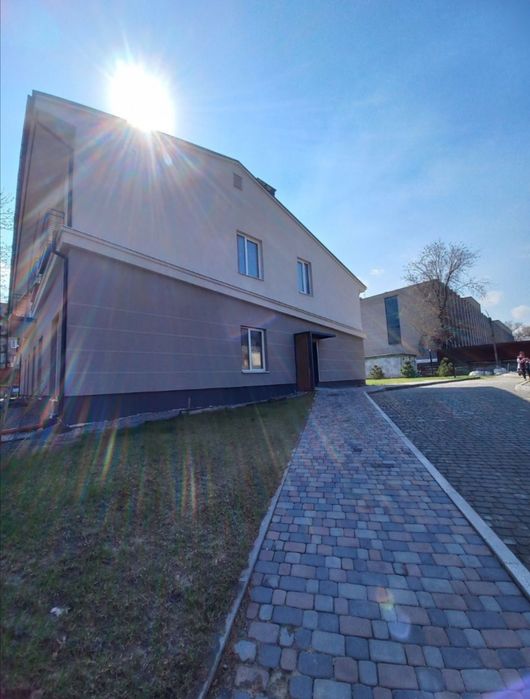 Продаётся 2 к. квартира с ремонтом в новострое.