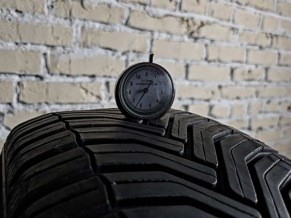Пара 235/55r17 Michelin | 2023 | 6.5mm | Germany | Преміум зимові шини