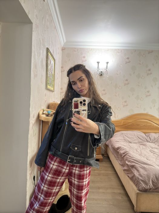 Кожанка Stradivarius