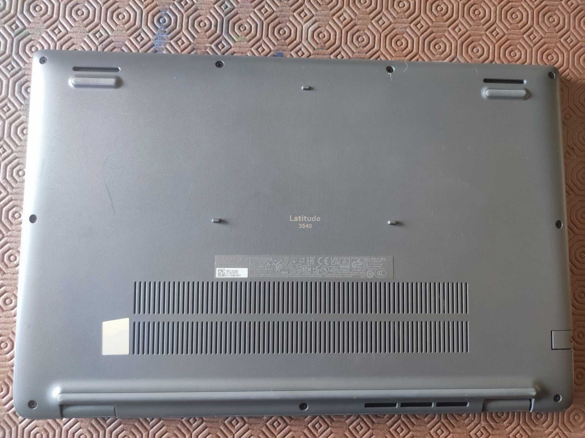 Dell Latitude 3540 15.6" FHD i5-1335U 16GB RAM 256GB Windows 11 PRO