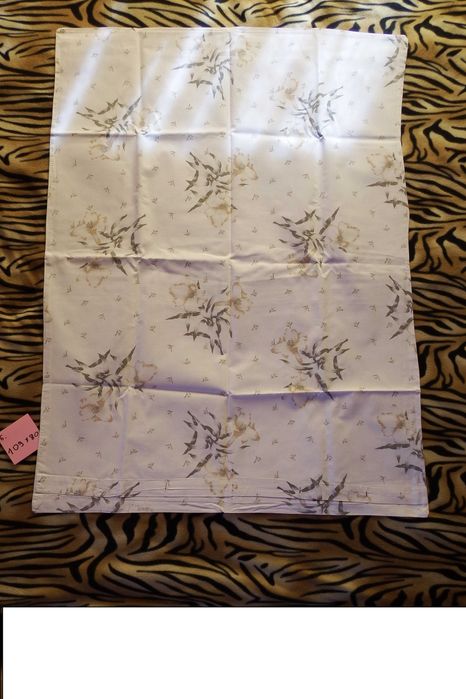 6.  Poszewka na kołdrę dziecięcą 109x80 biała