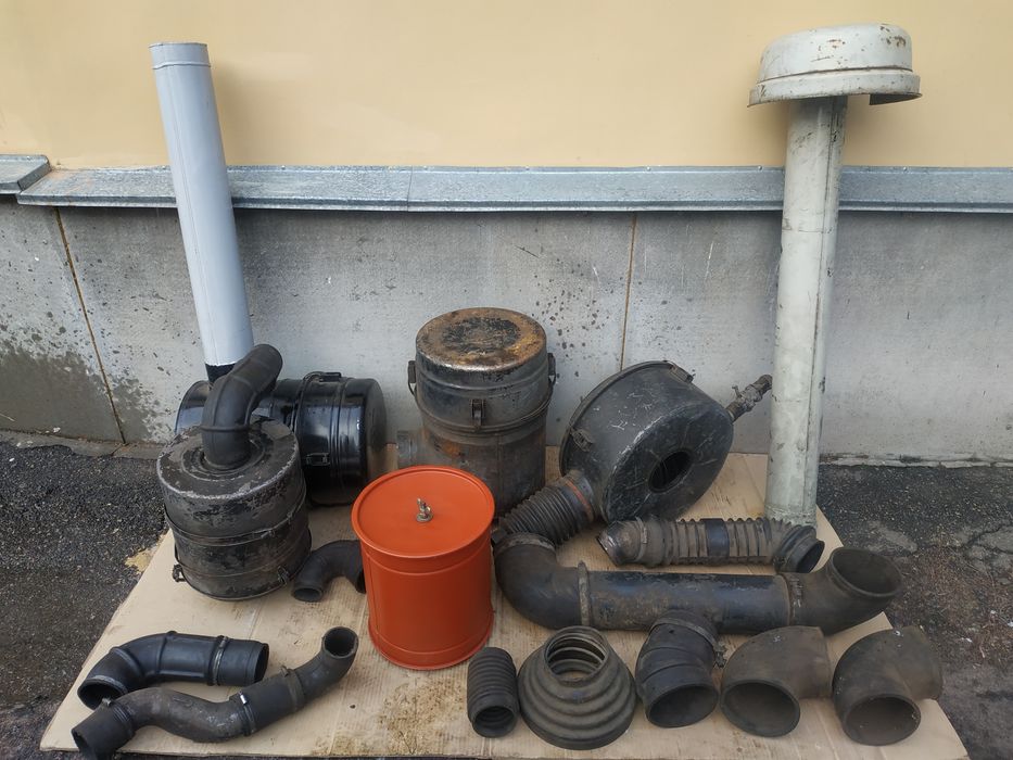 Корпуса воздушных фильтров ЗИЛ бычок КАМАЗ Урал ЗИЛ Гя