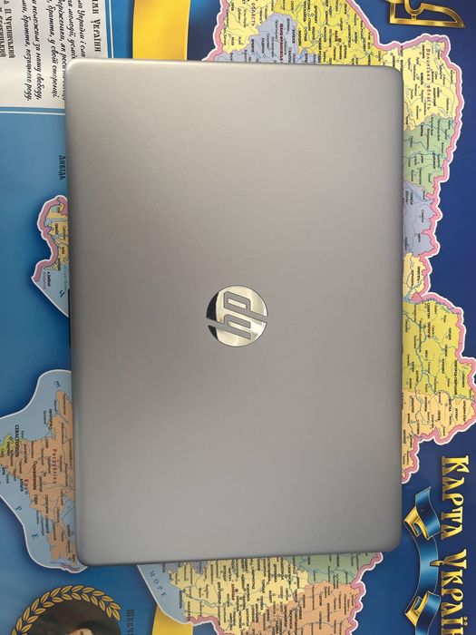 Ноутбук HP 250-G9 (85A28EA)