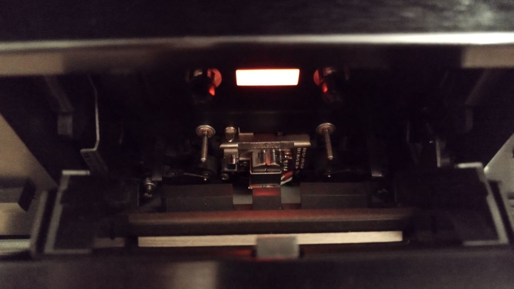 TEAC V-9000 stereo cassette deck