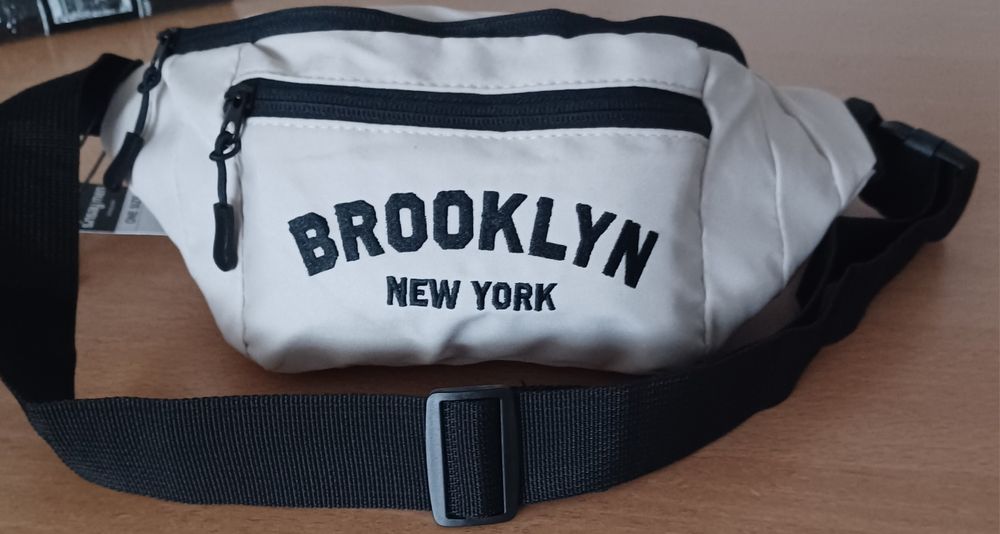 Saszetka Nerka - Nowa - Odbiór osobisty