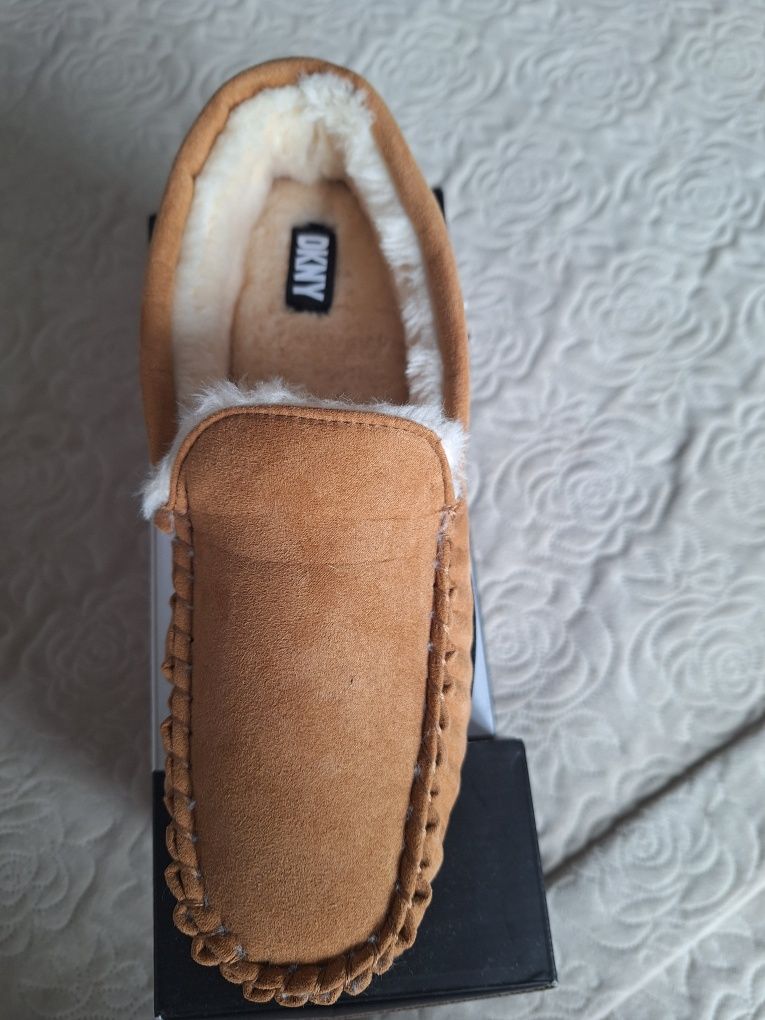 Męskie bambosze DKNY