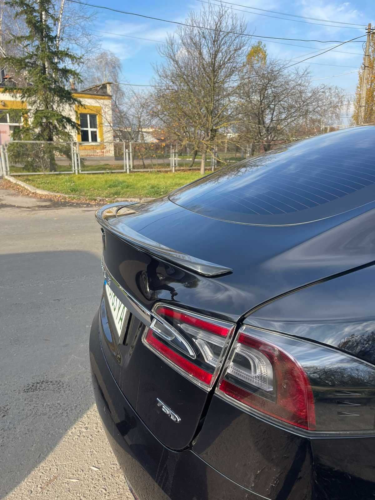 Тесла модел s спойлер перфоменс Tesla model S накладка на багажник
