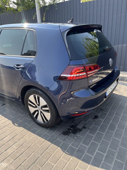 E-golf электричка 24киловата
