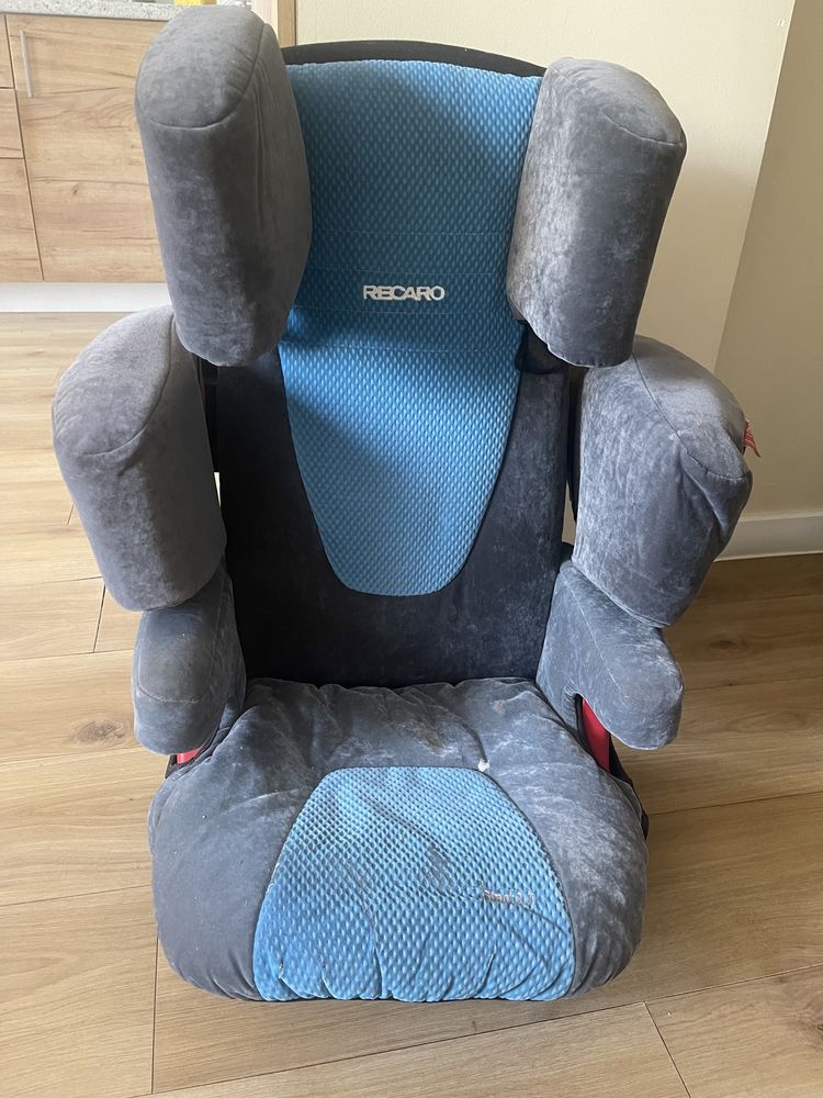 Автокресло recaro