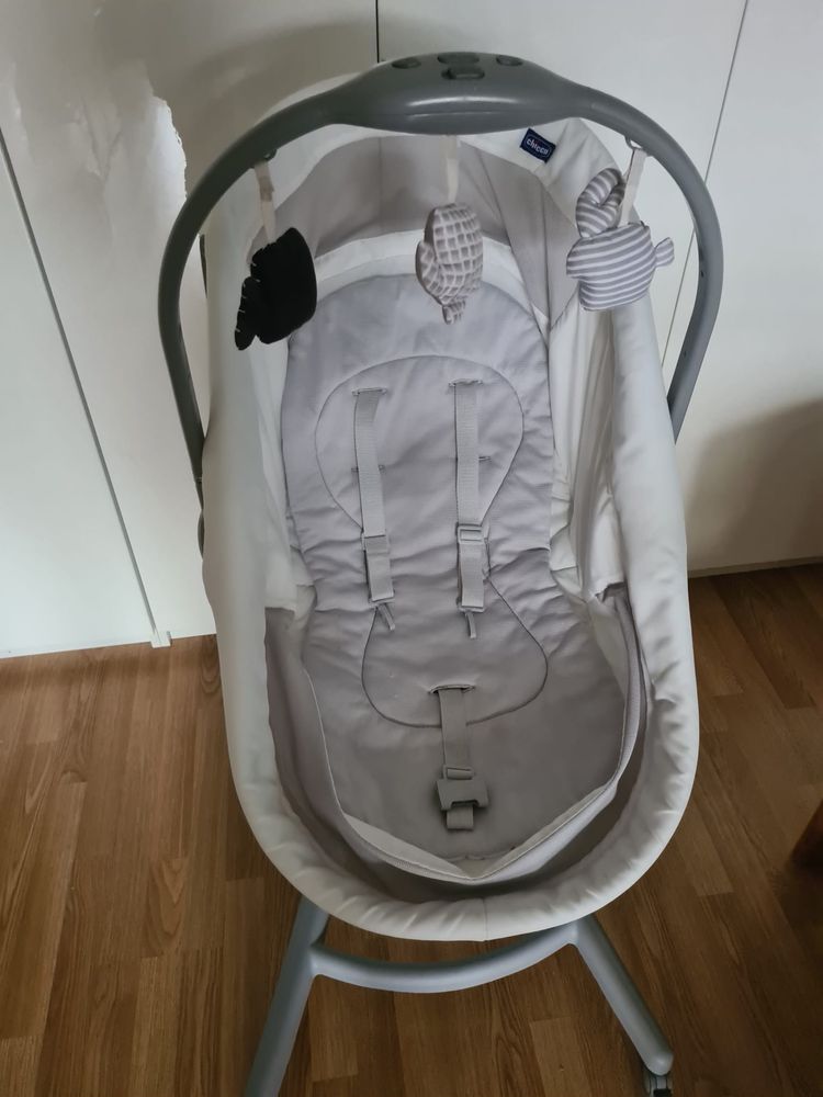 Chicco baby hug 4w1