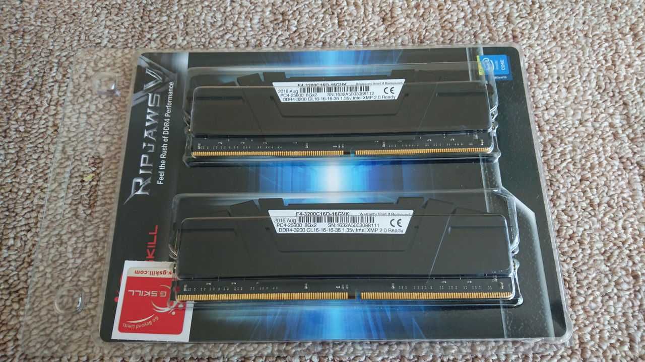 Memória RAM G.SKILL Ripjaws V 16GB (2x8GB) DDR4 - Alta Performance