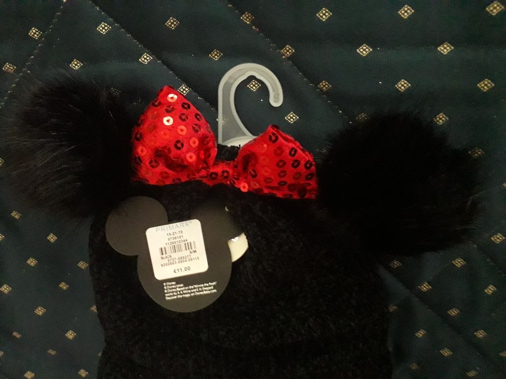 Conjunto Novo de gorro luvas e cachecol da Minnie