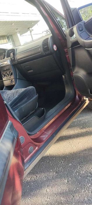 Автомобіль Opel Zafira