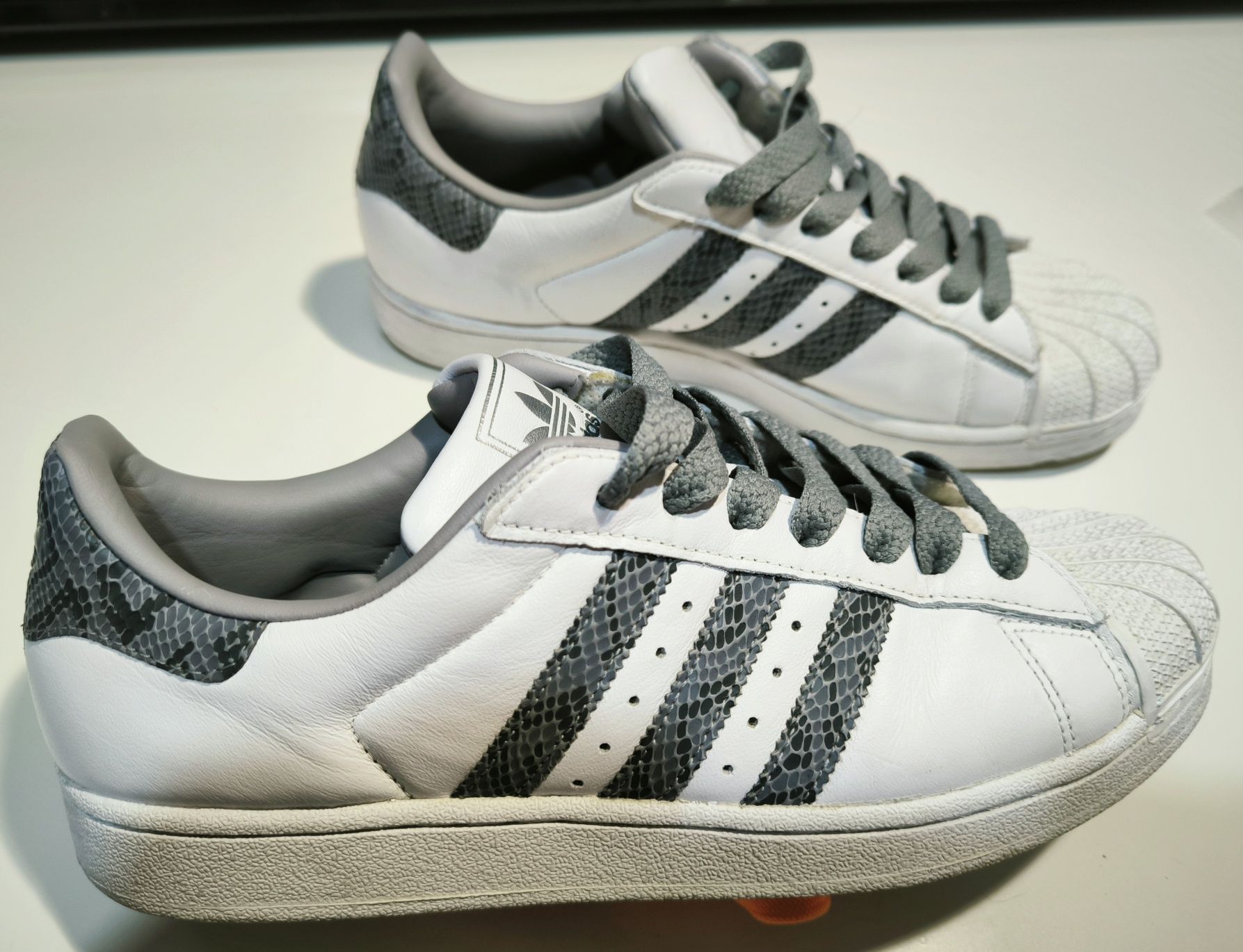 Adidas Superstar