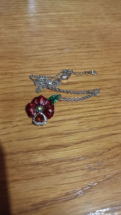 Цепочка с кулоном Красный Мак