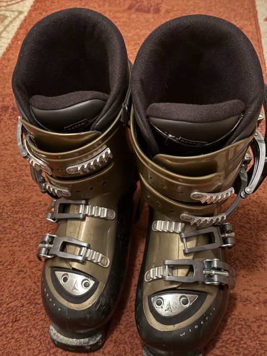 Sprzedam buty narciarskie atomic