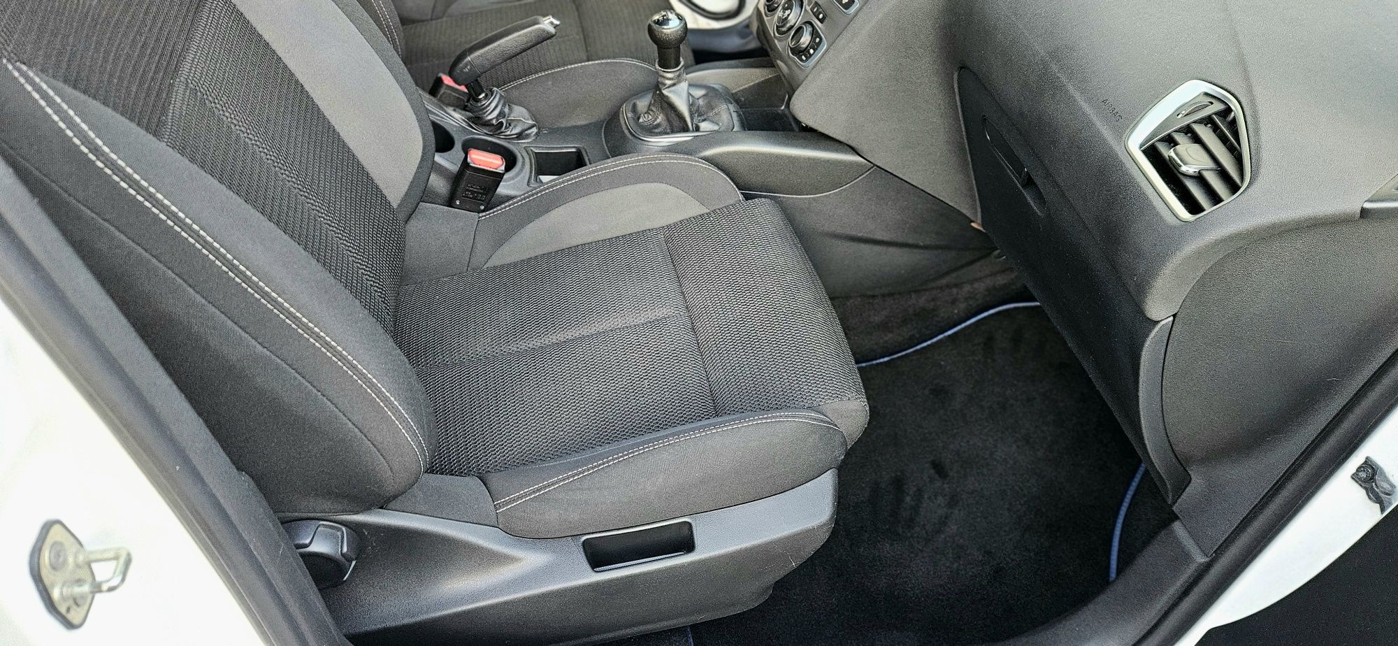 Citroen c4 1.2 e-thp 110cv