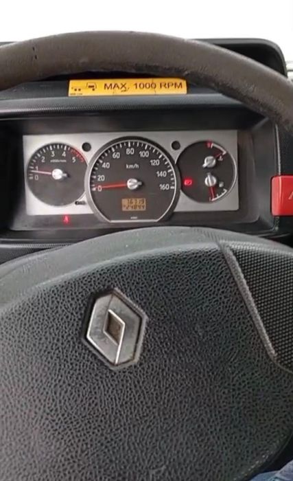 RENAULT MAXITY 130cv GRUA CESTO 23 METROS APENAS 70.000km OPORTUNIDADE