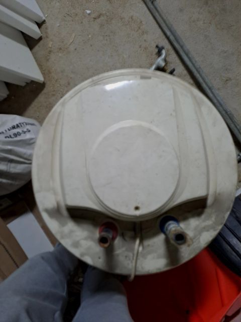 Sprzedam bojler elektryczny 60L 1,5KW