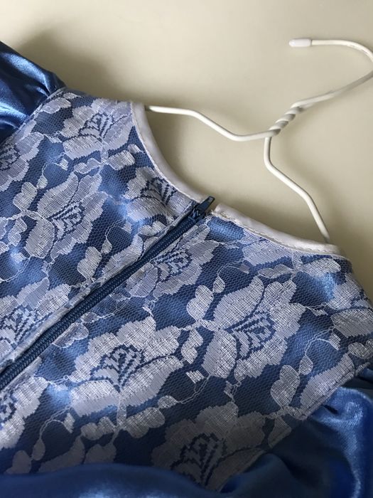 Сукня жіноча