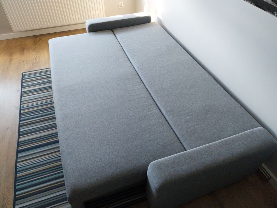 Rozkładana kanapa, wersalka, sofa