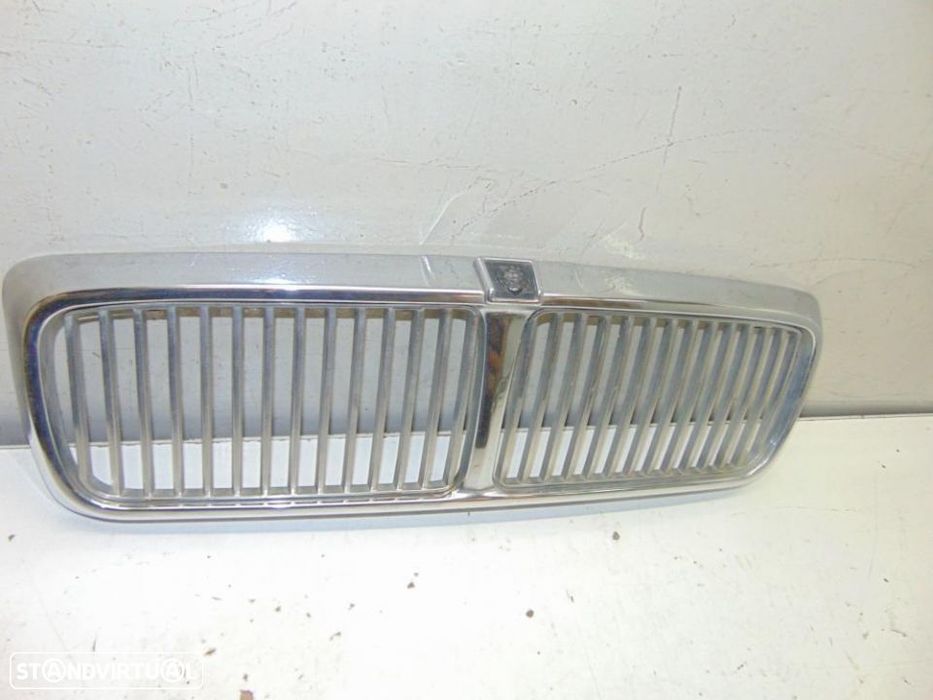 Jaguar XJ40 e outros grelha da frente