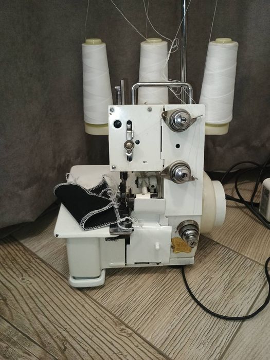 Оверлоки 3,4 ниткові