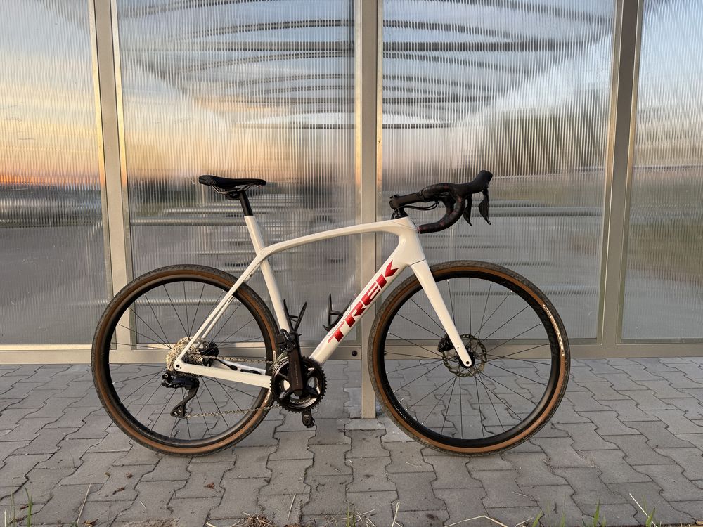 Trek DOMANE SL5 shimano di2 105