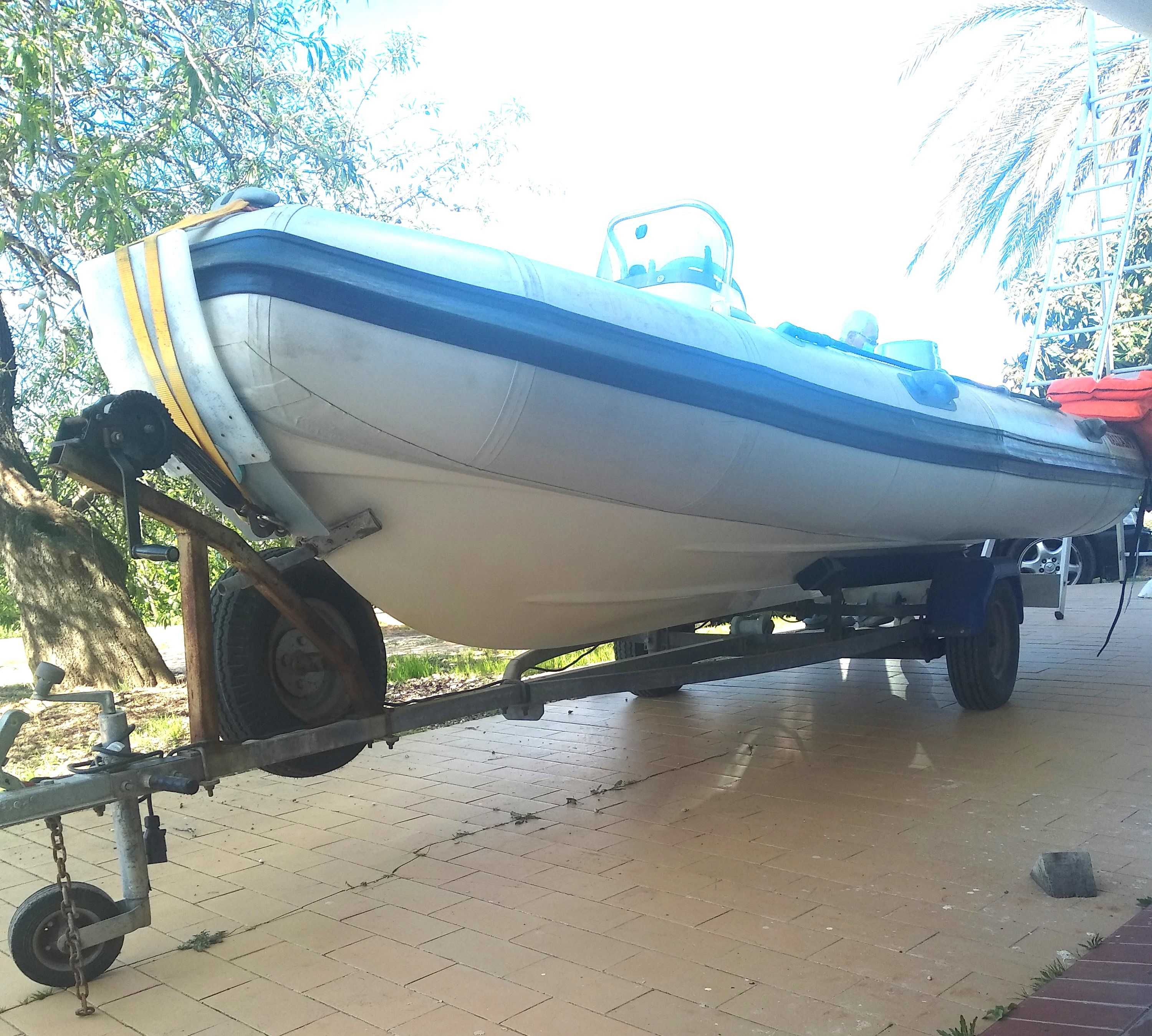 Semi - rígido VALIANT V450