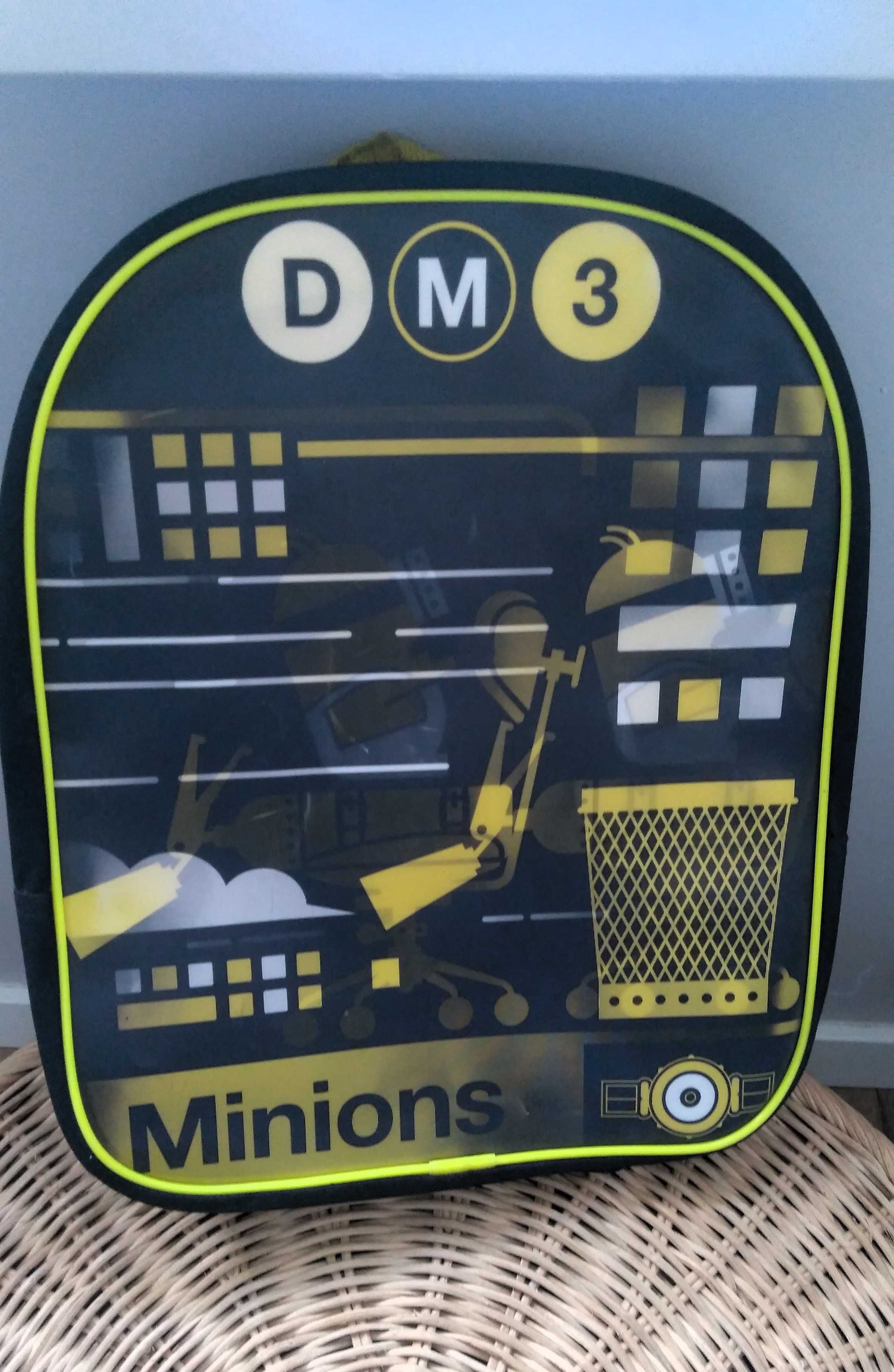 plecak dla dziecka minionki 3 D