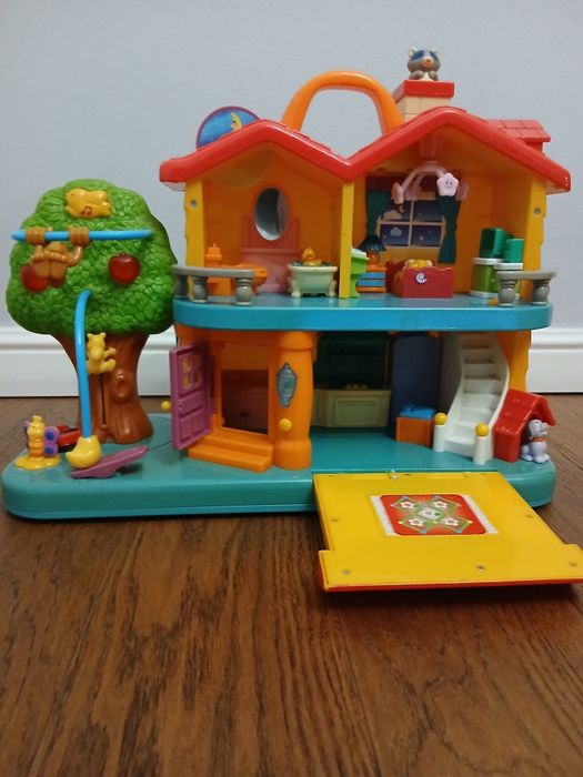 Domek interaktywny Dumel