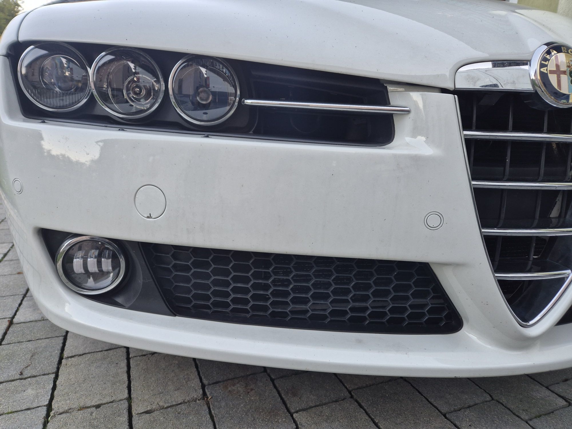 Halogeny LED Alfa Romeo 159 Brera Spider lampa światła przeciwmgielne