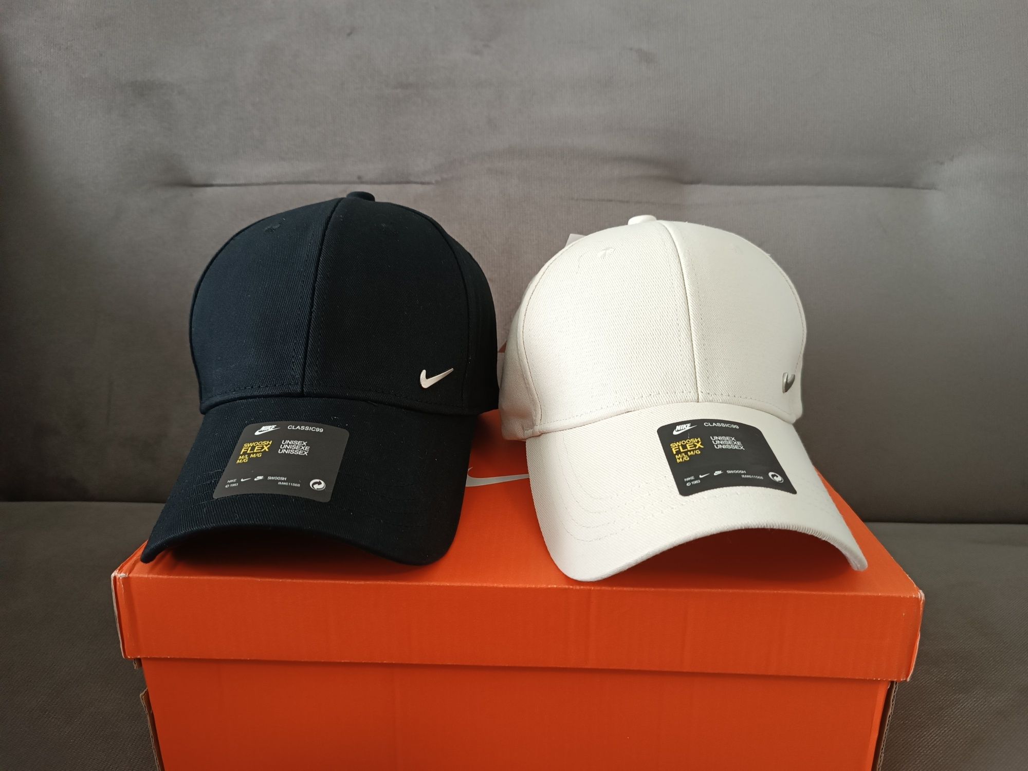 Nike Cap Metal Swoosh