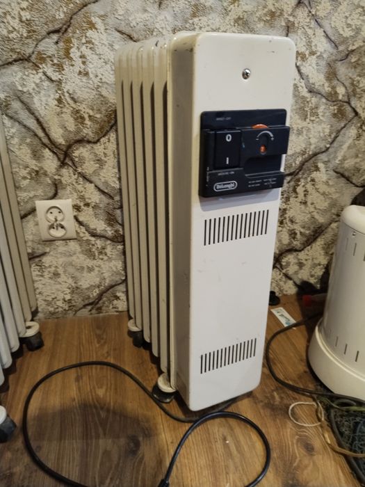 Grzejnik olejowy DeLonghi używany 100% sprawny