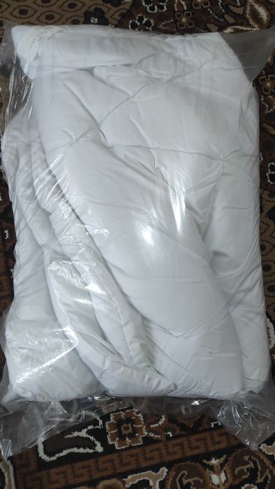 Ковдра   зимова біла