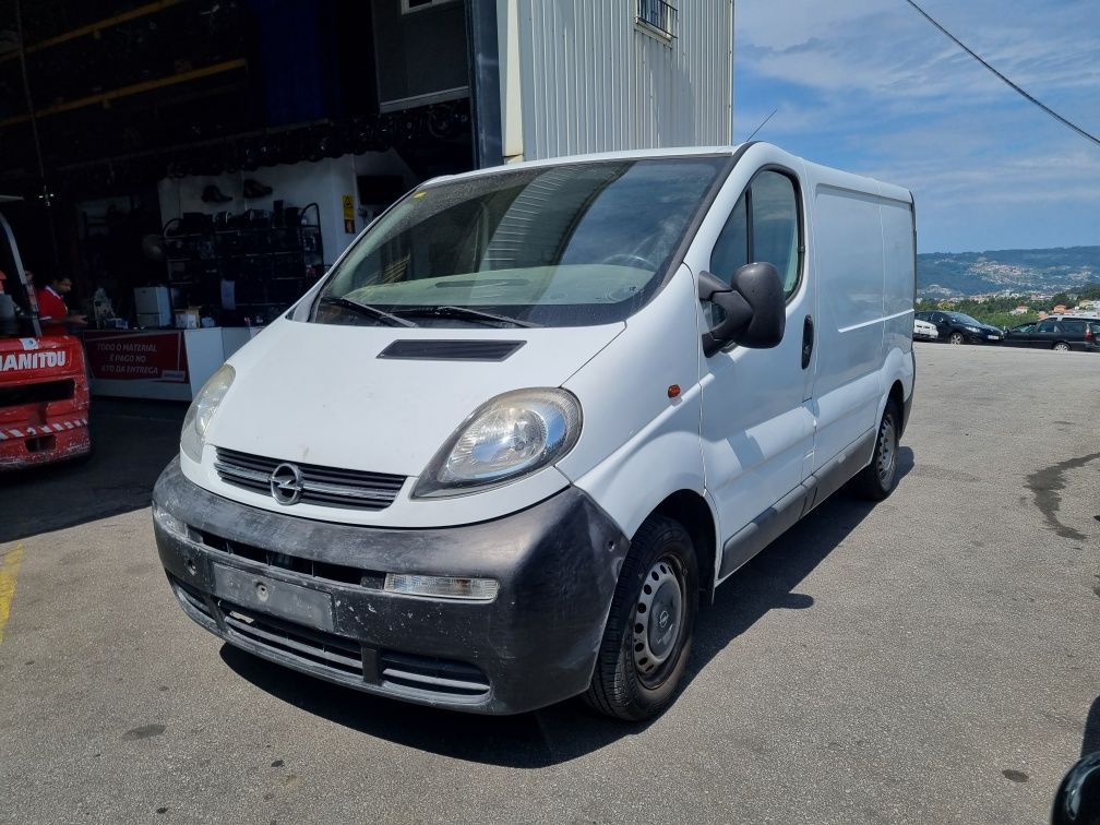 Opel Vivaro 1.9 DTi de 2005 para peças