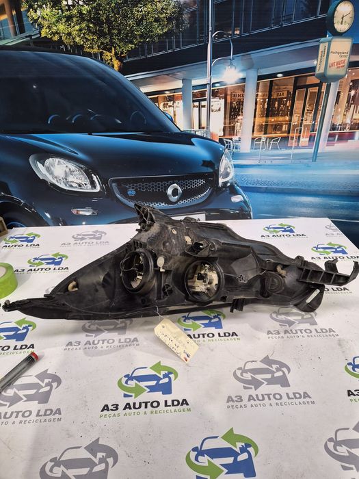 Ótica direita Citroën DS3