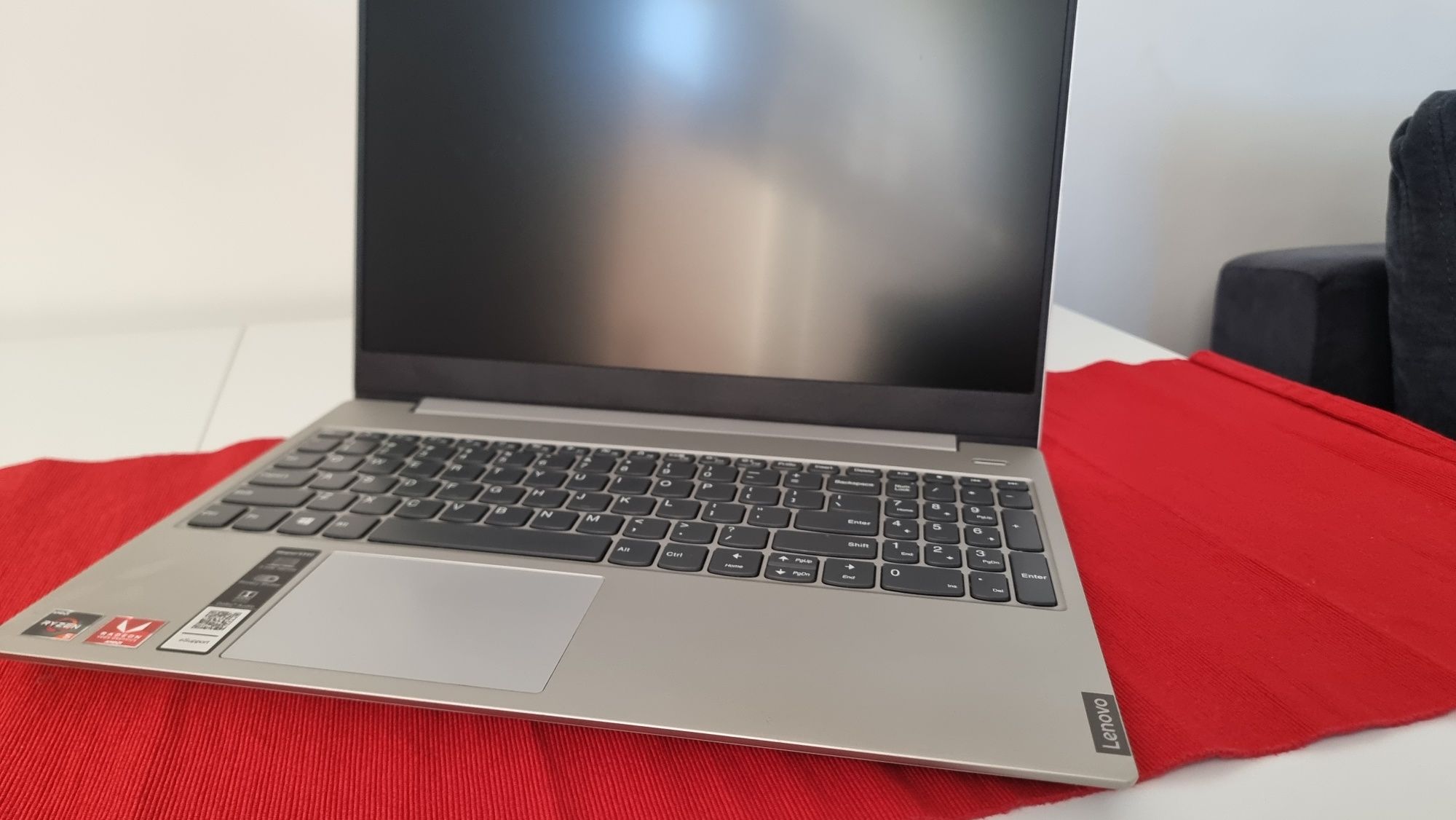 Laptop Notebook Lenovo Ideapad S340-15API idealny stan+ład ori Windows