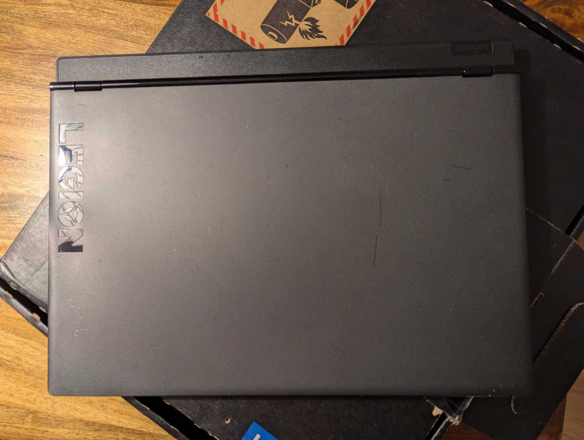 Laptop Lenovo Legion Y530-15 i5-8300H/16GB/480GB SSD + 1TB/GTX1060
