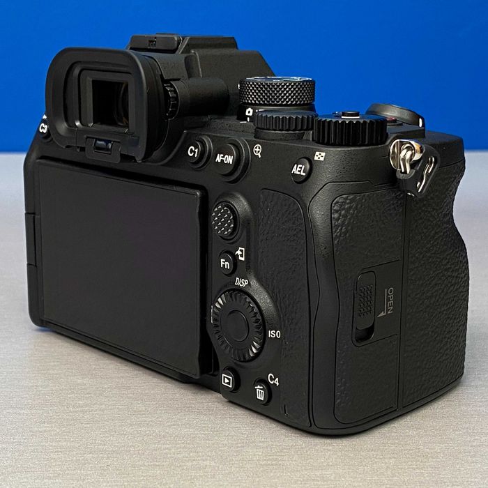 Sony Alpha A7 IV (Corpo) 33MP - 3 ANOS DE GARANTIA | REEMBOLSO DE 150€