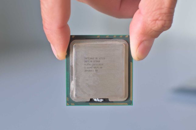 CPU Intel Xeon W3520 2.66GHz Quad-Core