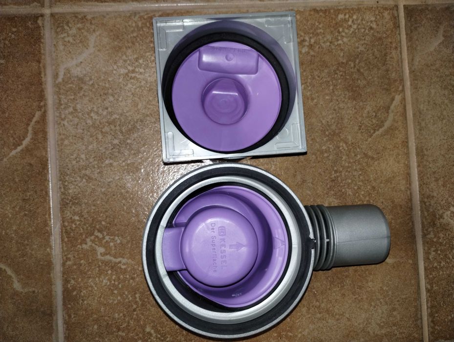 Wpust podłogowy KESSEL Classic DN50 kratka 12x12 cm