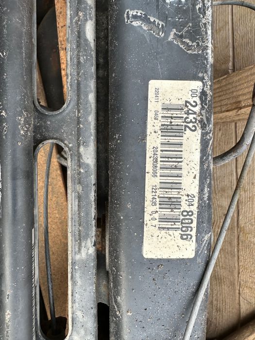 Charriot tras MANGA DE EIXO TRAS Mercedes W204 C200 C220 C250