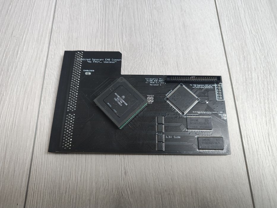 Karta turbo Amiga 1200 Terrible Fire TF1230