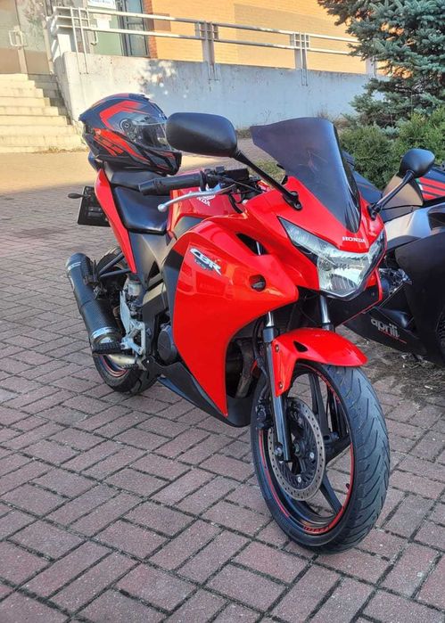 Sprzedam Honda CBR 125 - cena zimowa
