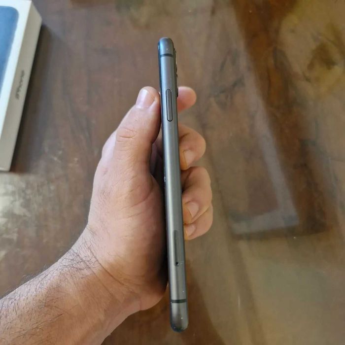 iPhone 11 64 gb bateria 100%