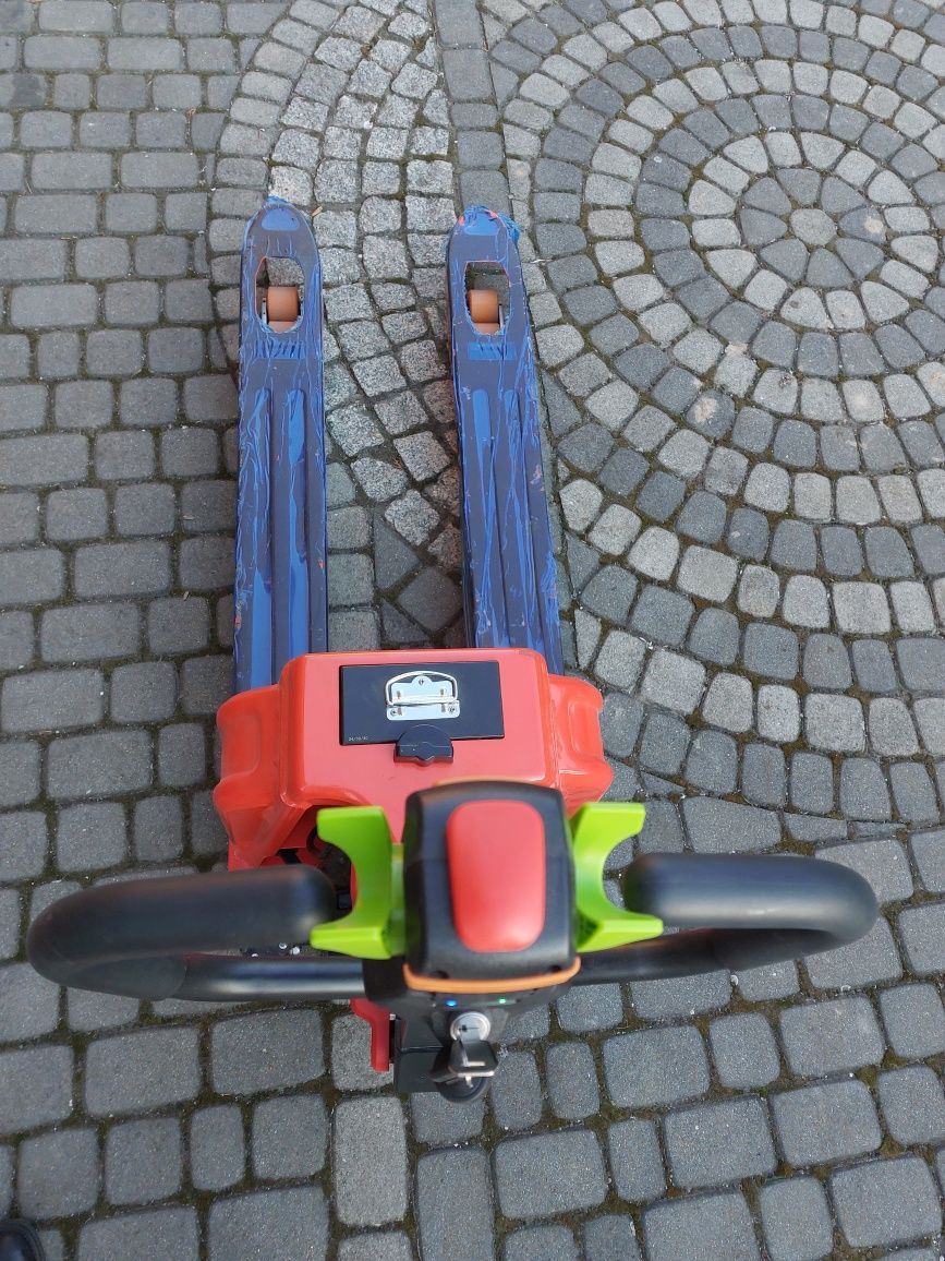 Paleciak elektryczny 1,5t Everlift wózek paletowy