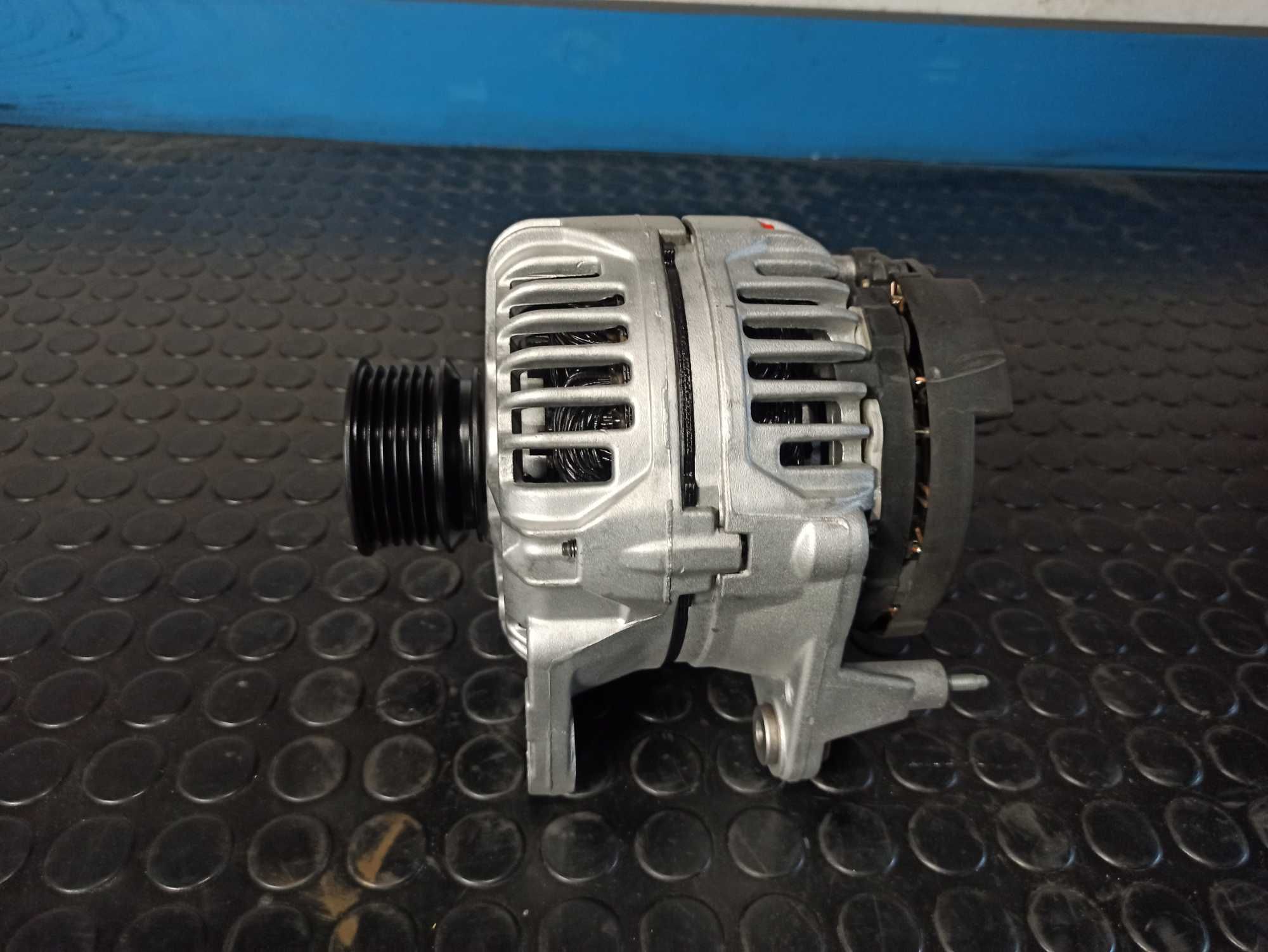 Alternator bosch audi a2 a3 s3 tt seat skoda vw po regeneracji 90A